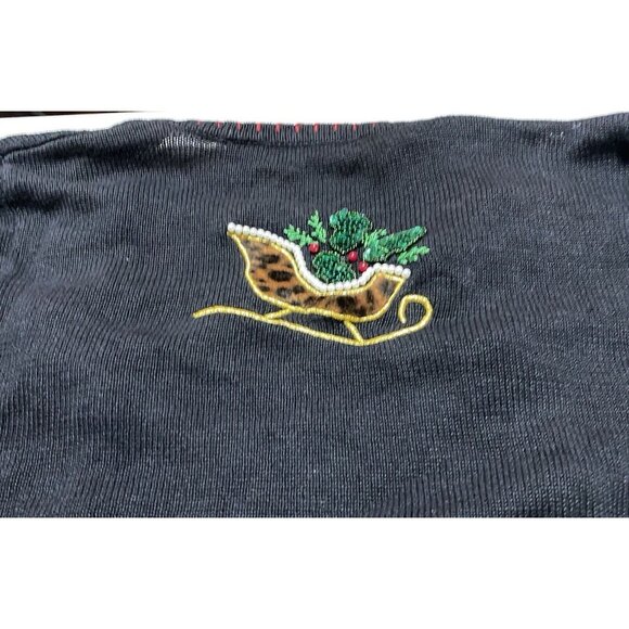 Victoria Jones Christmas Sweater Size Medium Button Up Cardigan - Picture 10 of 11